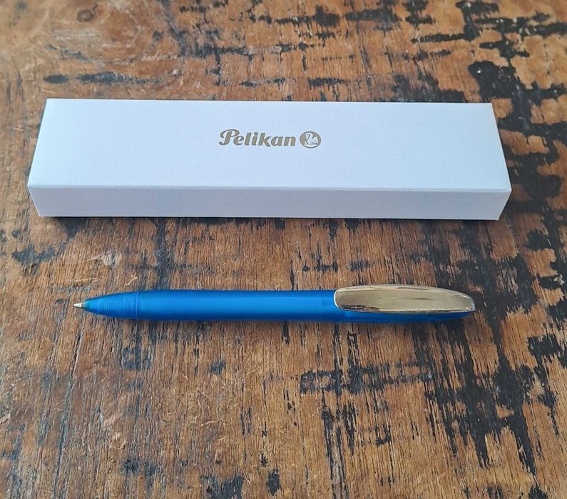 химикалка Pelikan Пеликан с метален клип рядък модел Германия