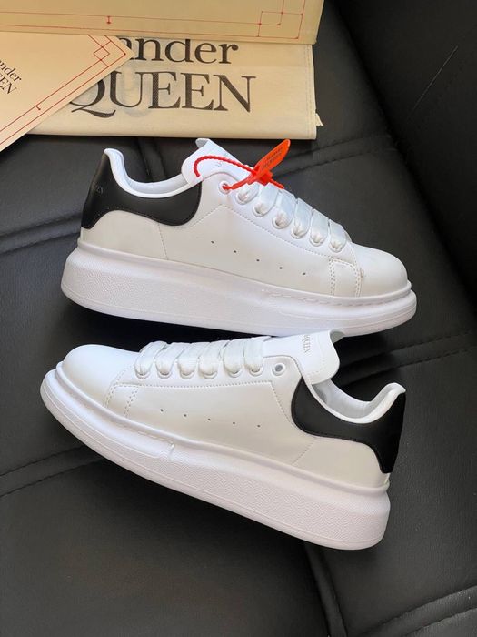 Adidasi Alexander Mcqueen noi
