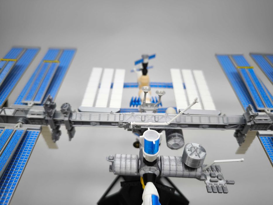 Мкс,  сборная модель космической станции