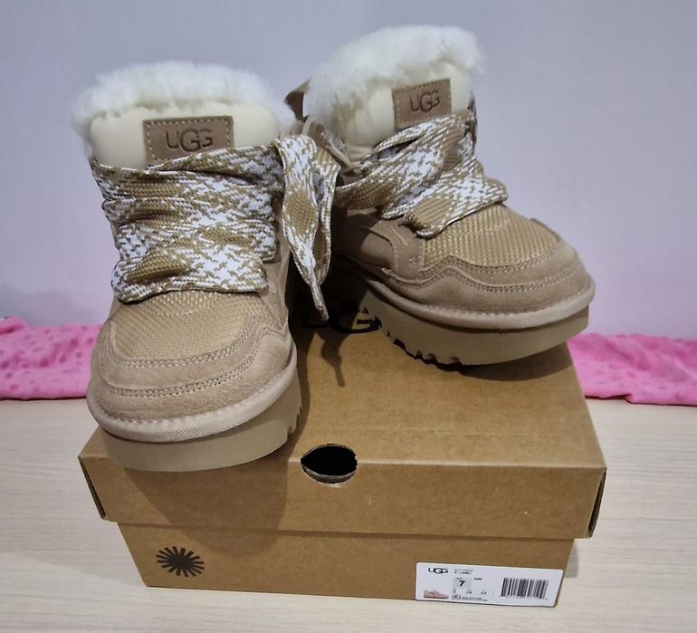 UGG  W Lowmel 38