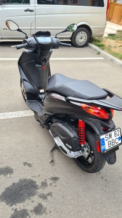 Piaggio Medley 125S