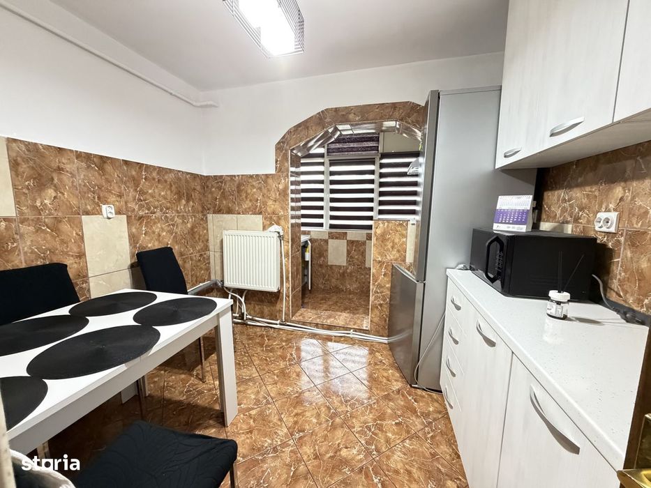 Apartament 3 camere, Mioveni, Robea, et4, mobilat, 2 balcoane, 2 bai
