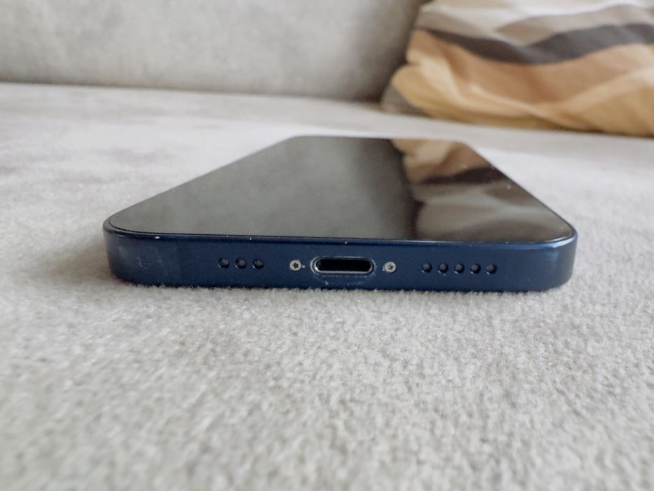 De vânzare iPhone 12 – 64 GB – Blue