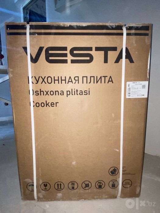 Новая газовая плита VESTA G AGM P01 в упаковке