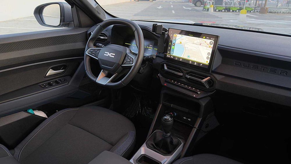 Dacia Duster, an 2025, Benzina+ GPL, Primul proprietar, 3 ani garantie