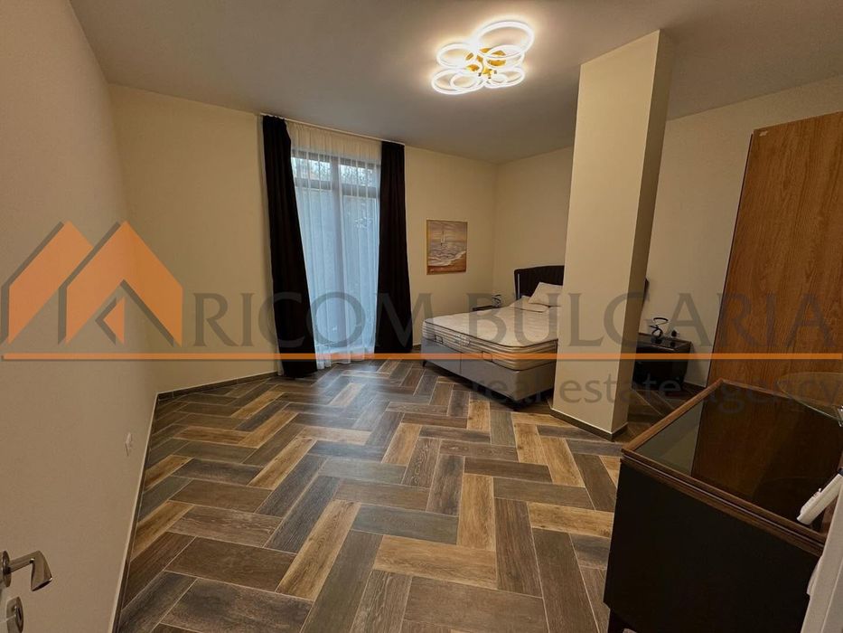 Продава се Двустаен апартамент в Варна, м-т Св. Никола - 78 кв.м за 2408 €/кв.м - Снимка #6