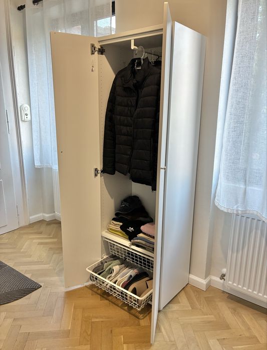 Dulap haine ikea - stare foarte buna