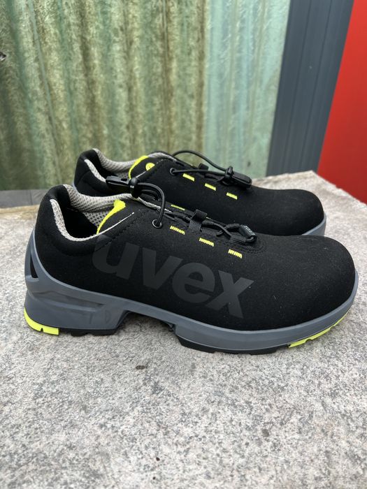 Vand pantofi protectie Uvex marimea 42