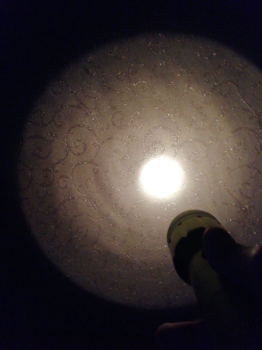 Фонарик продайу с батарейами