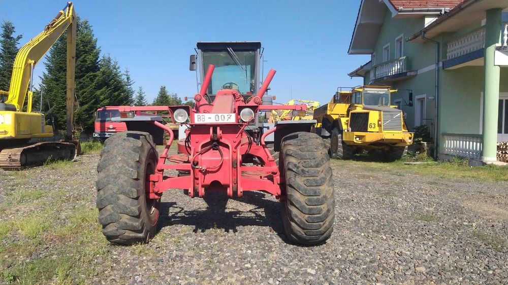 Greder O&K F206 – An 2004 – 6x4 – 18.700 kg