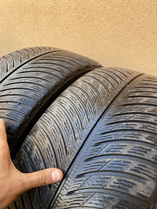 Set 2 anvelope 255 45 20 Michelin Alpin 5 cauciucuri iarna M+S
