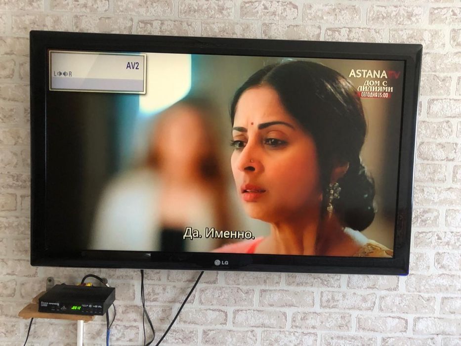 Продается LG телевизор