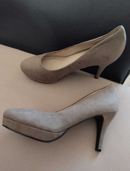 Нови обувки BIANCO