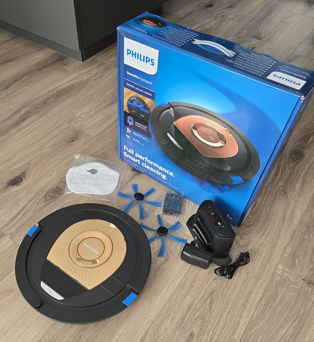 Прахосмукачка робот Philips SmartPro Compact FC8776