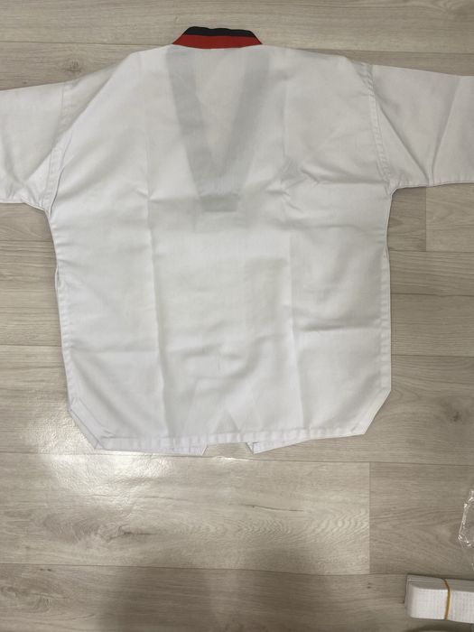 кимоно для таеквондо