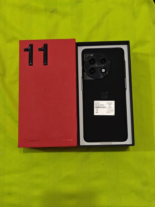 One Plus 11 256Gb 5G