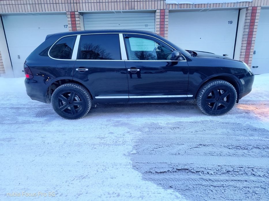 Продам Porsche Cayenne 2003 года