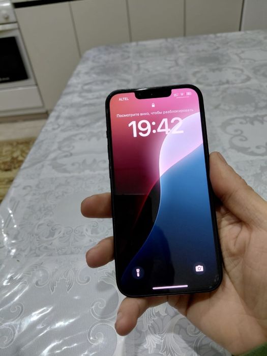 Продам айфон 13, 256гб