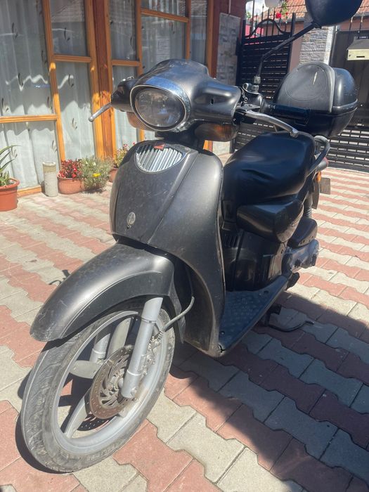 Scuter de vanzare aprilia scarabeo