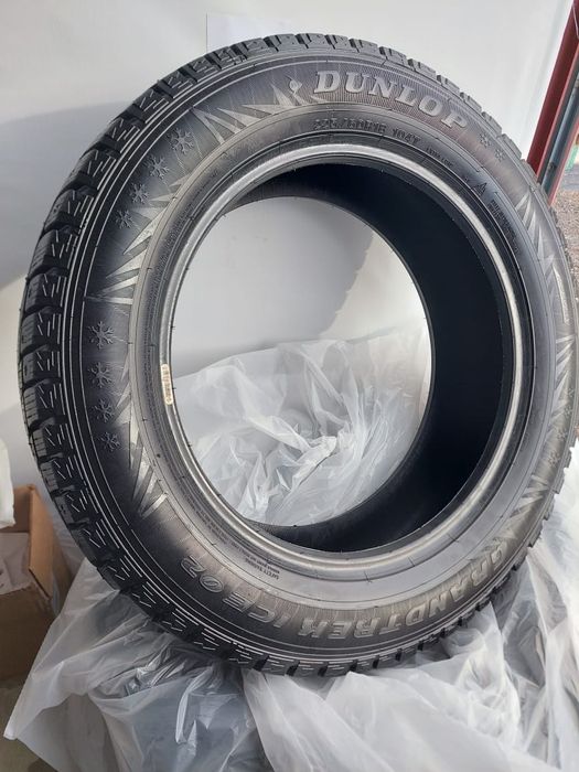 Шины Dunlop 225/60/18