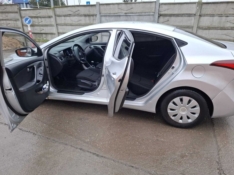 Vand Hyundai Elantra