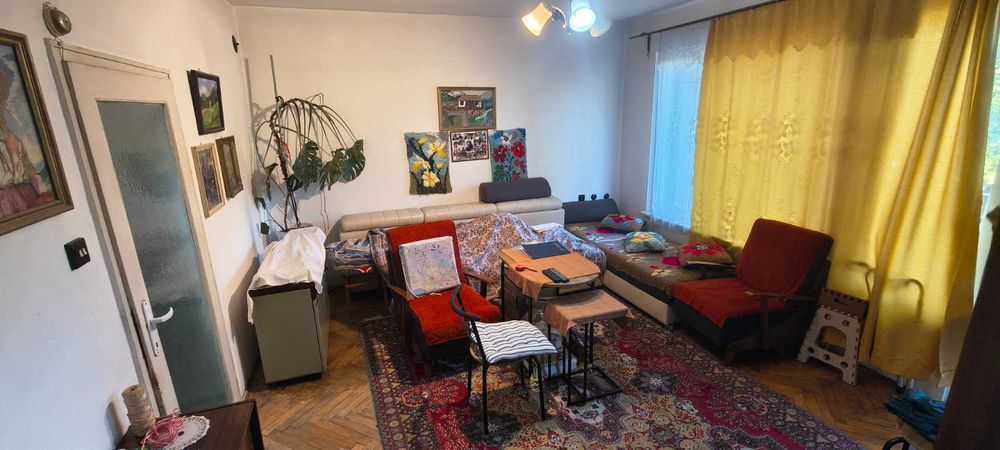 Продава се Тристаен апартамент в Пловдив, Кючук Париж - 92 кв.м за 1283 €/кв.м - Снимка #1