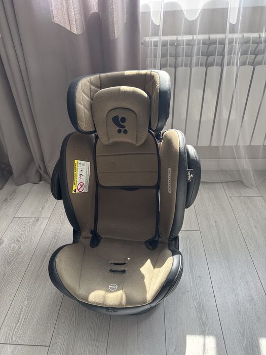Детское автокресло в машину isofix
