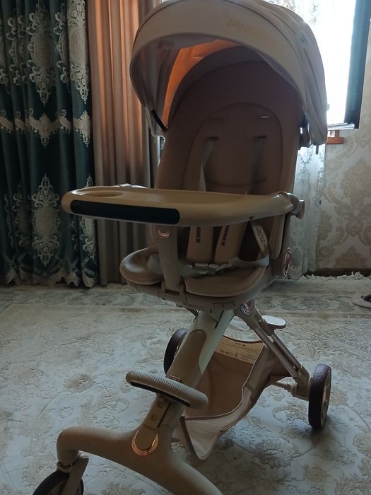 Коляска Сотилади