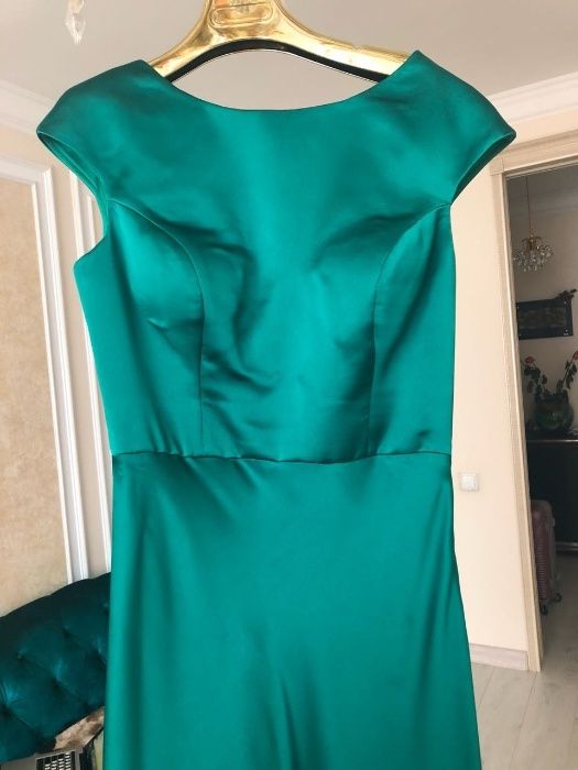 платье вечернее