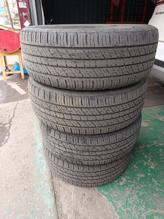 Продам автошины комплект