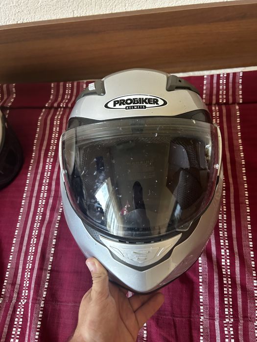 Мото каски Shark Carbon, GIVI, Pro Biker, BLD + ретро каски | Нови и употребявани