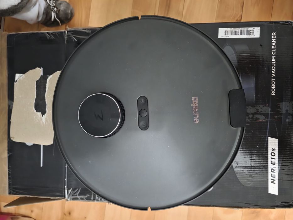 aspirator robot Eureka NER E10