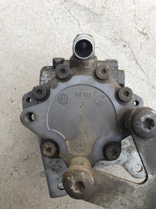 БМВ 330и/530и двигател на части