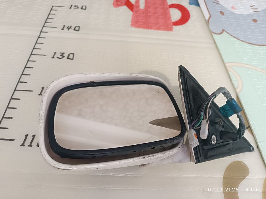 Зеркало на Лексус ес 300