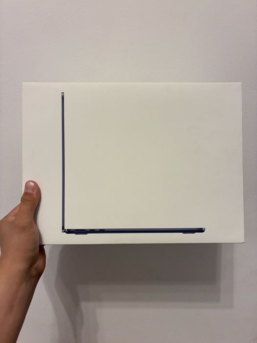 MacBook Air M4•16/256GB/100%
