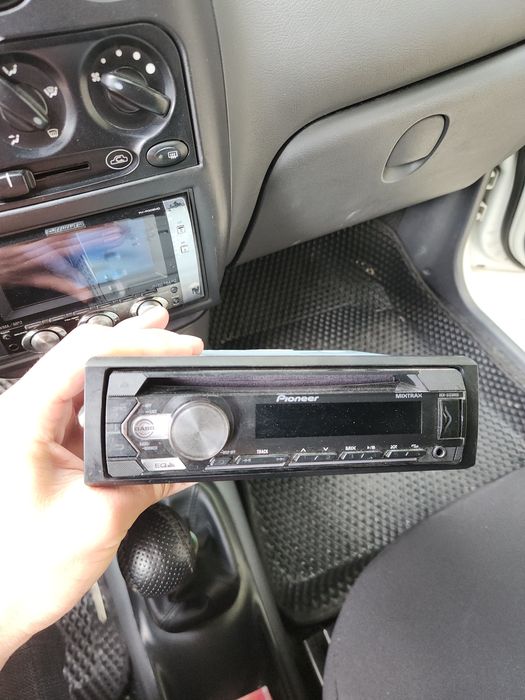 Pioneer deh-s1250ub
