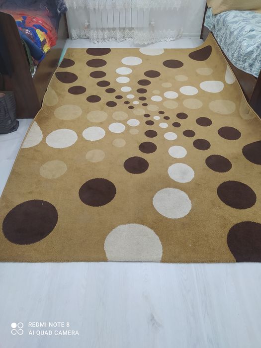 Ковер в отличном состоянии