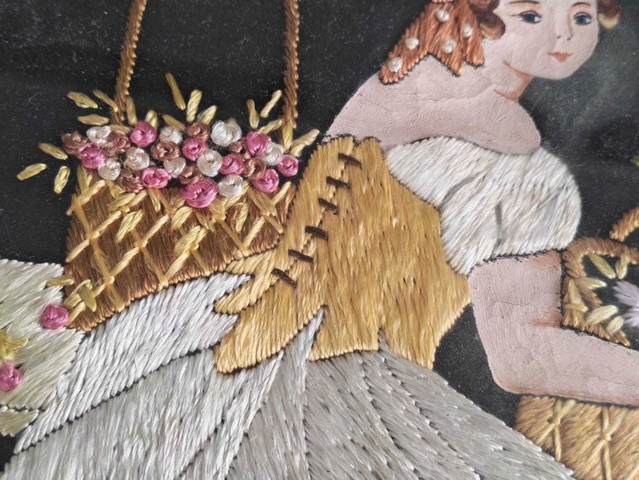 Pereche tablouri brodate vintage