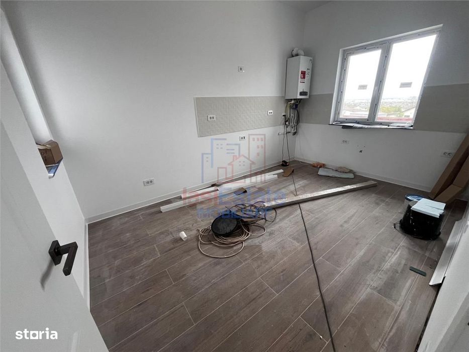 Casă parter, 4 camere, 2 băi, terasă în zona Cap&#