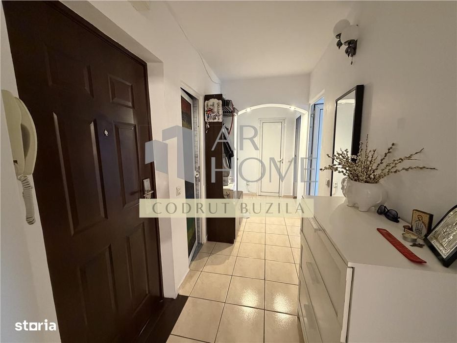 Apartament 3 camere, decomandat, ultracentral, Ploiesti