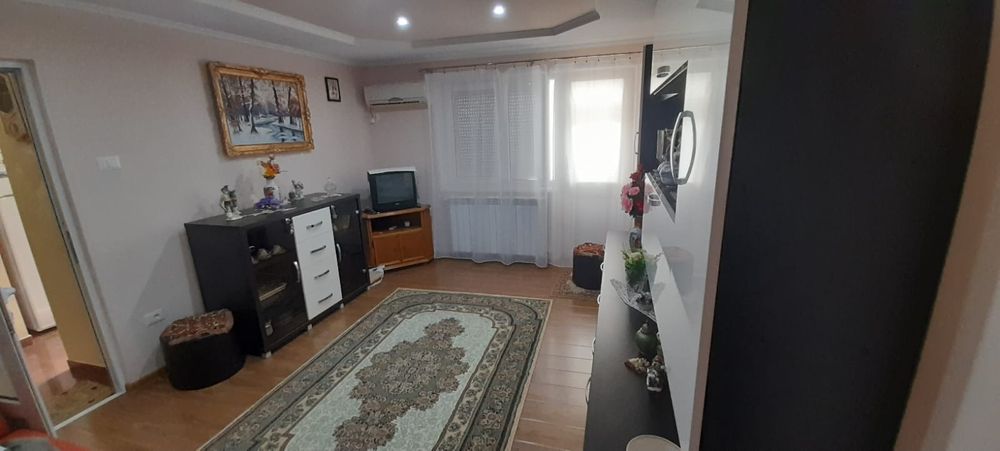 Vand apartament 2 camere