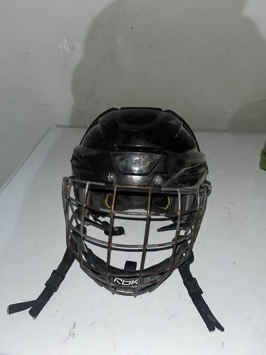 Шлем в б/у состоянии