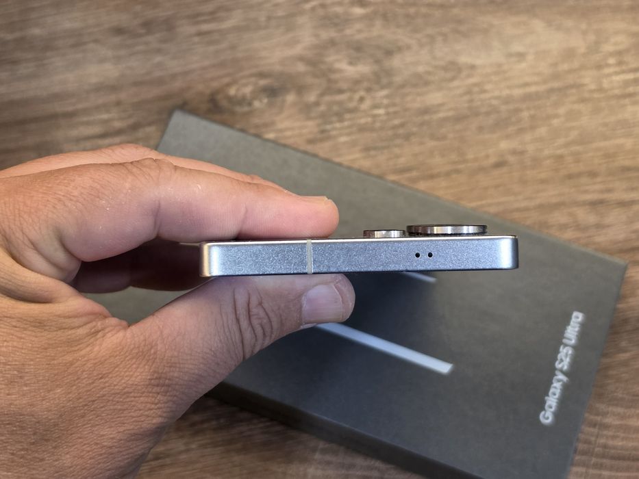 Samsung Galaxy S25 Ultra 512GB Titanium SilverBlue Гаранция