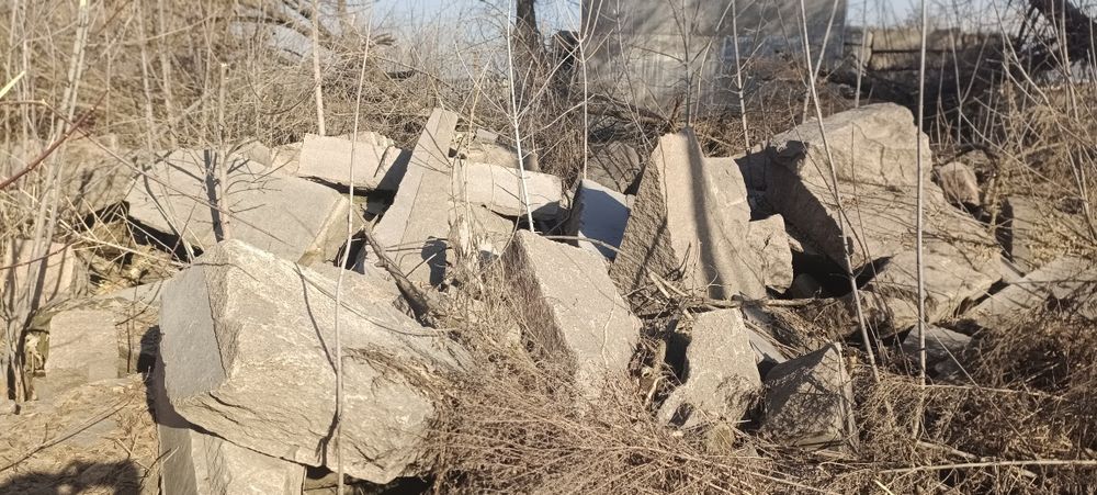 Гранит блоки камень