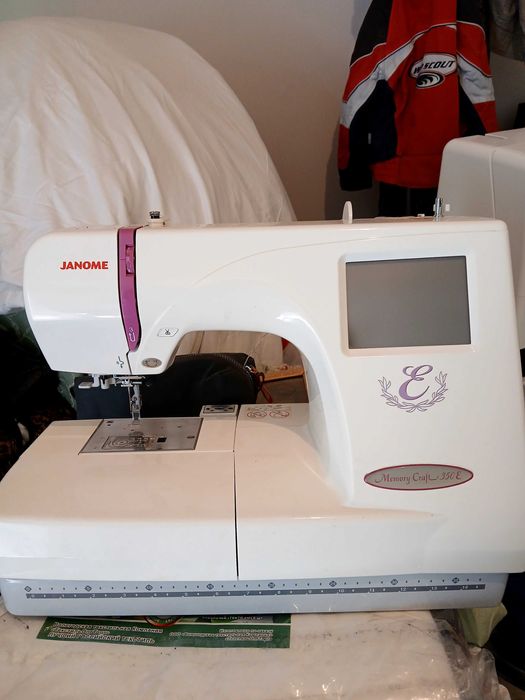 Janome Memory Craft 350E