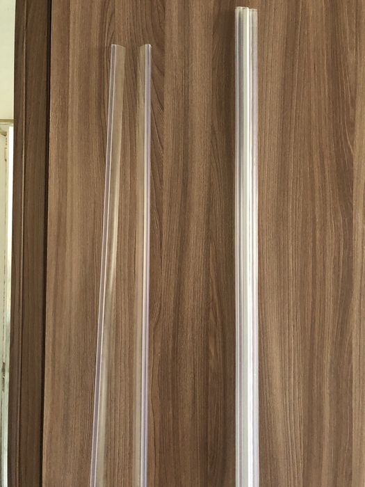 Уплотнитель F образный, для боковых дверей душ.кабины