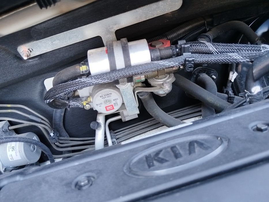 Kia Rio 1.25 LPG 2012г