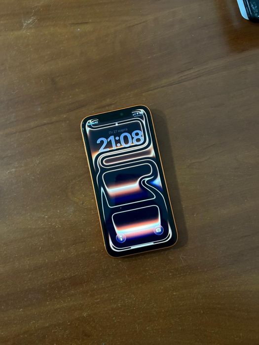 Айфон 11  64 память