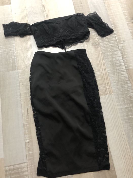 Vând rochii mărimea s/xs