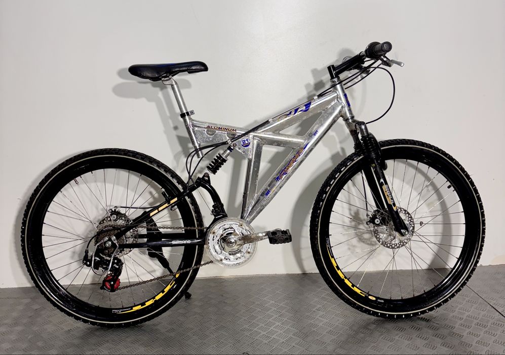Алуминиев велосипед Crosswind 28 цола/ колело